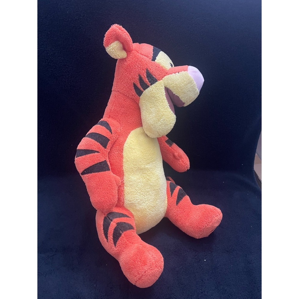 Vintage Disney Store Tigger Plush Stuffed Animal Winnie The Pooh 16"